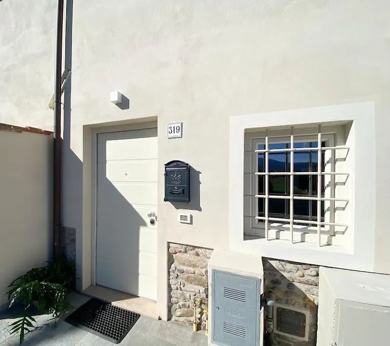 Relax&Business Wi-Fi, Tv Hd, Parcheggio Gratuito Villa Capannori Italy
